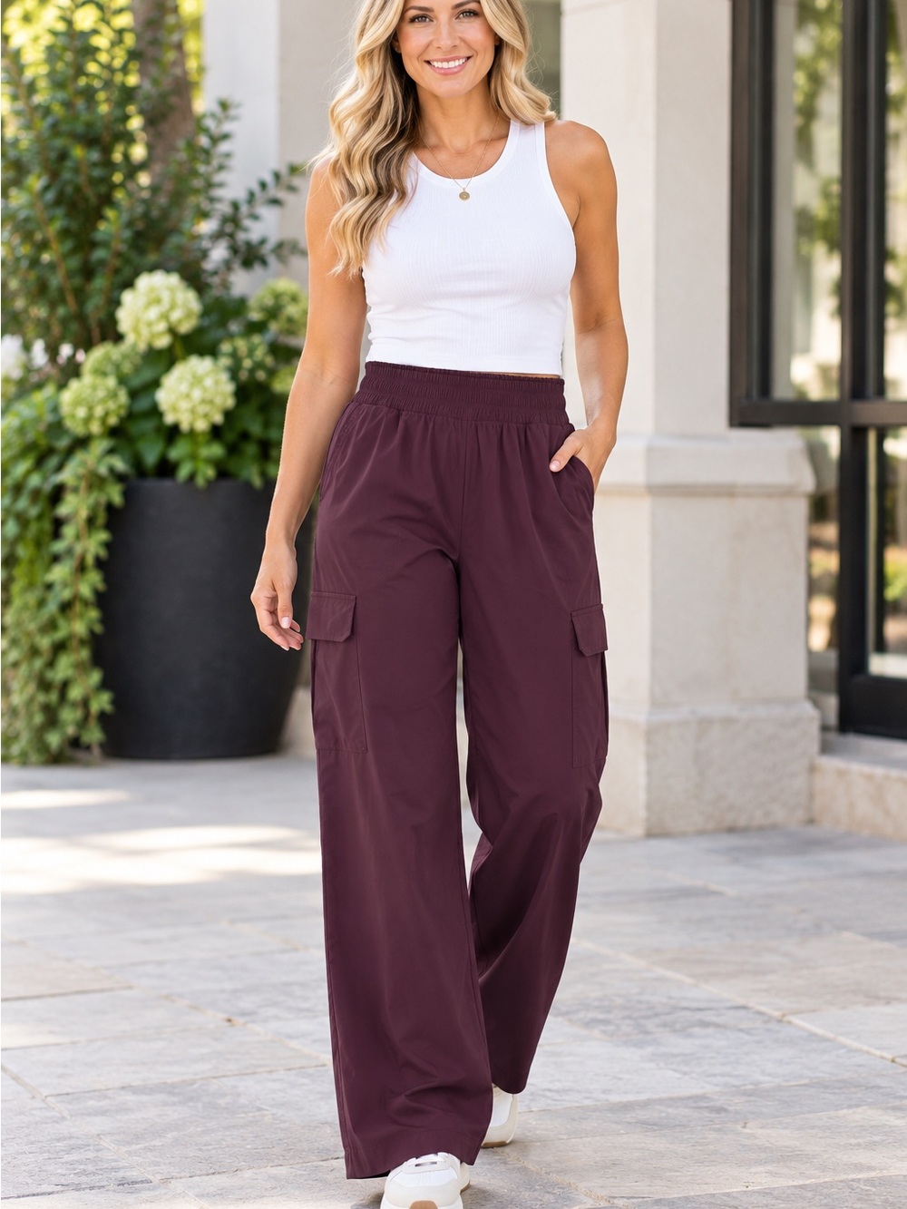 NWT Old Navy Wide-Leg Cargo Pants High Rise Athleisure Womens L Sporty Casual